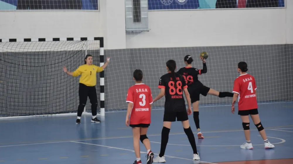 Okul Sporları Yıldız Hentbol Türkiye Şampiyonası Sonuçlandı